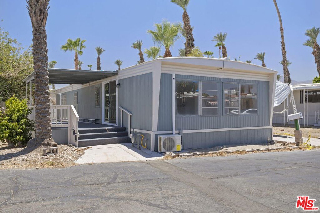 80870 Highway 111 Property Photo 2