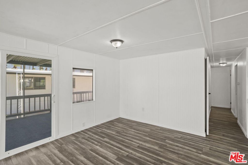 80870 Highway 111 Property Photo 11