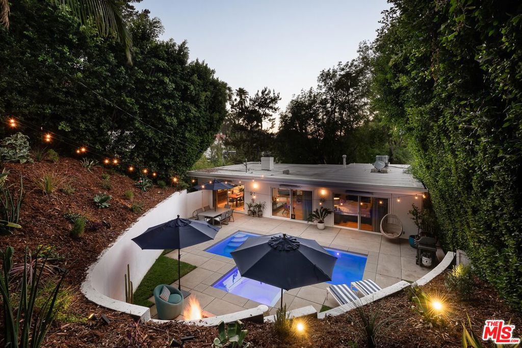 14018 Valley Vista Boulevard Property Photo 27