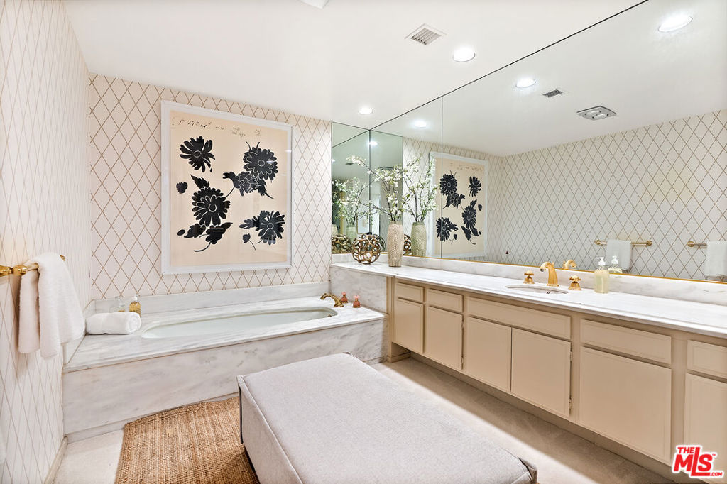 515 Ocean Avenue Nph B Property Photo 26