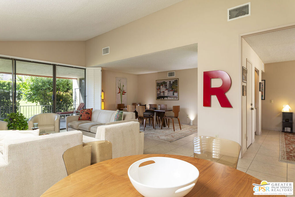1125 S La Verne Way Property Photo 8