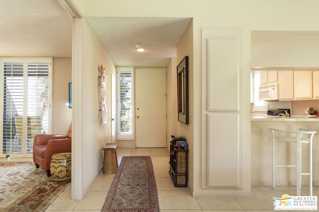 1125 S La Verne Way Property Photo 11