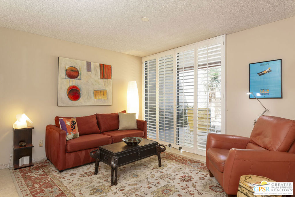 1125 S La Verne Way Property Photo 22