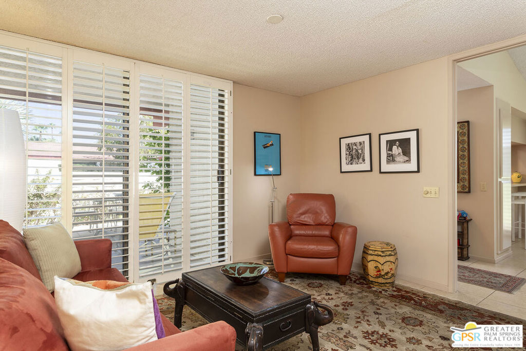 1125 S La Verne Way Property Photo 23