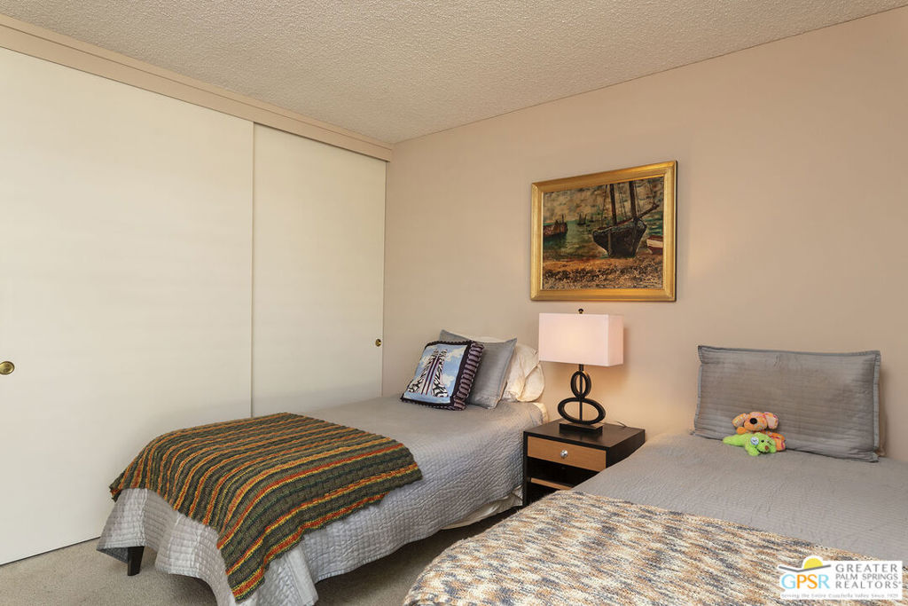 1125 S La Verne Way Property Photo 26