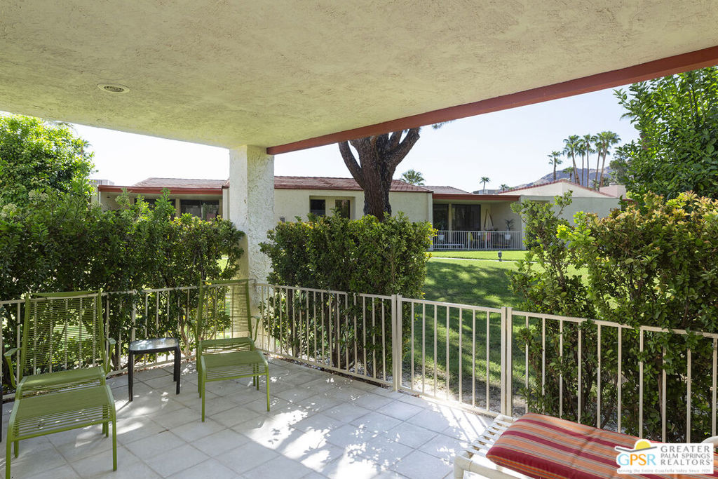 1125 S La Verne Way Property Photo 28
