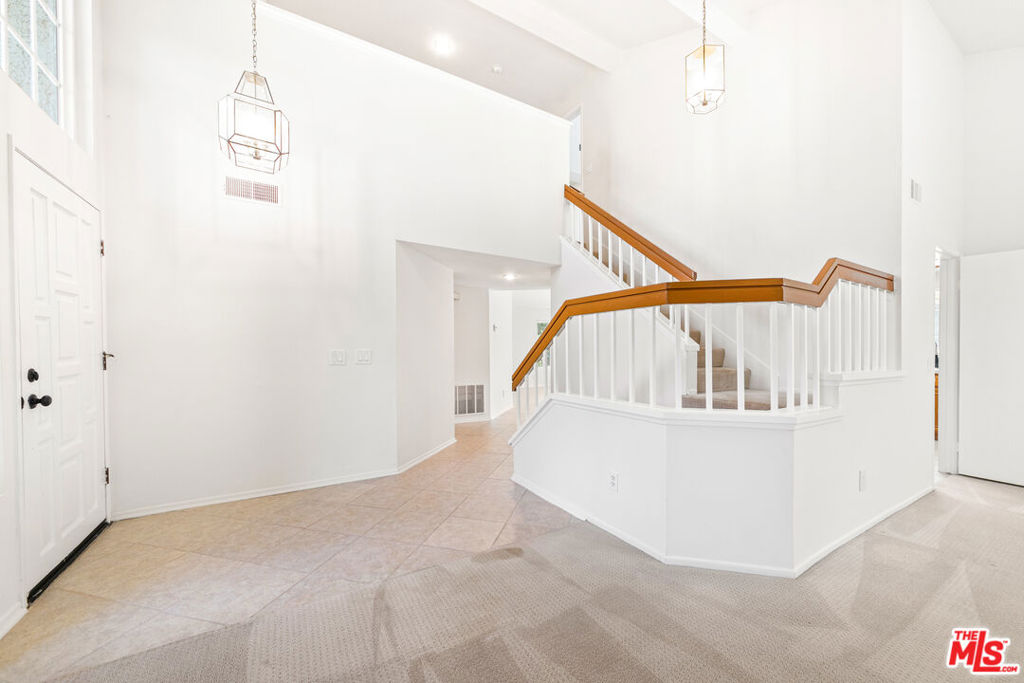 4188 Trailcrest Drive Property Photo 6