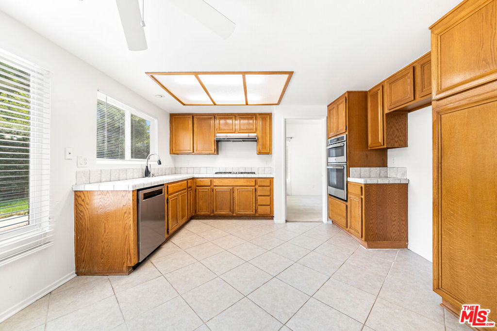 4188 Trailcrest Drive Property Photo 15