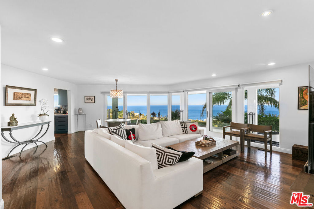 6311 Tantalus Drive Property Photo 8