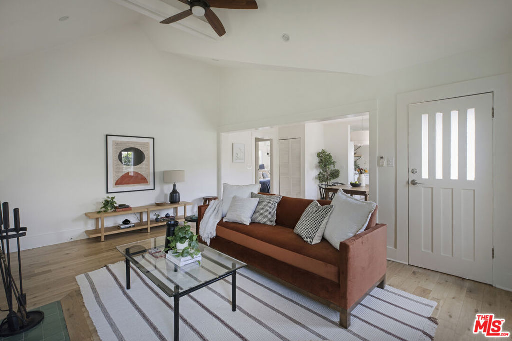 5018 Granada Street Property Photo 5