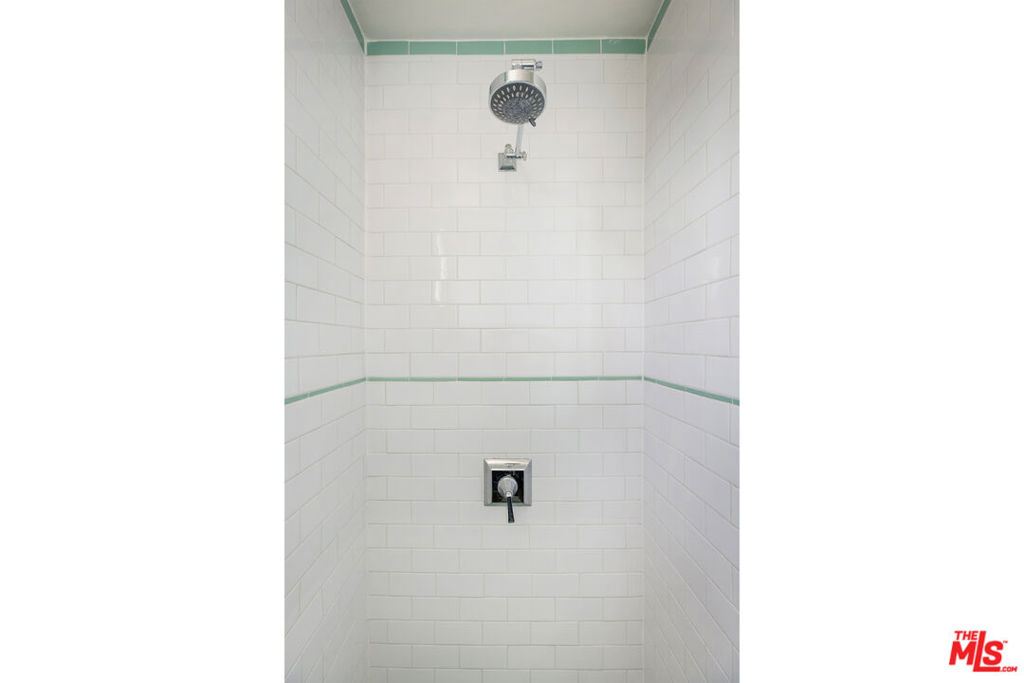 5018 Granada Street Property Photo 26