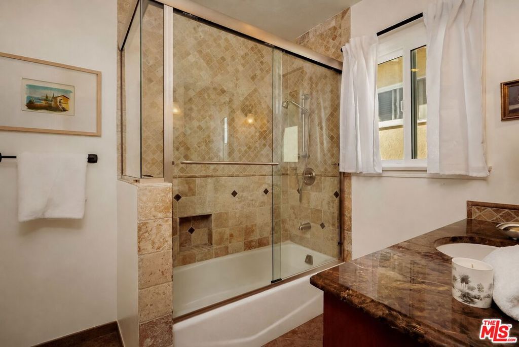 7811 Nardian Way Property Photo 30