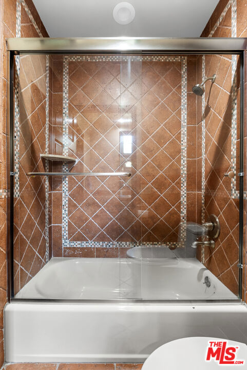 360 S Crescent Drive Property Photo 27