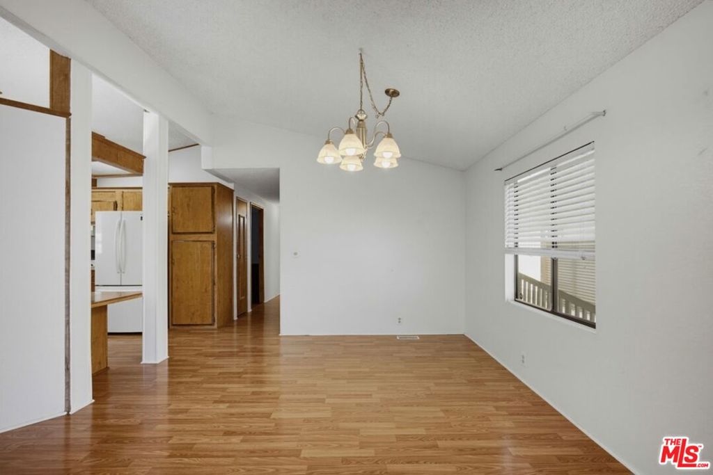 1300 W Menlo Avenue 222 Property Photo 12