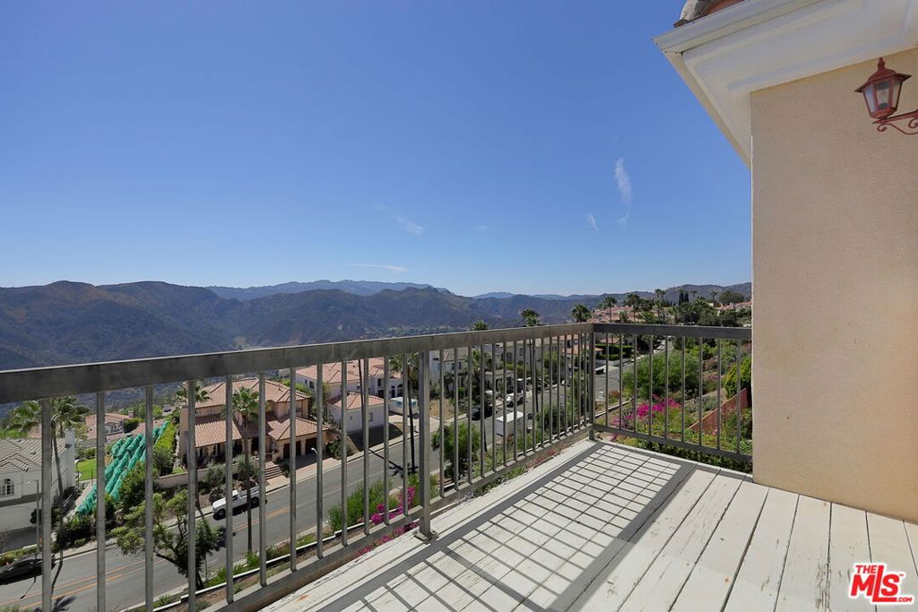 1492 Paseo De Oro Property Photo 29
