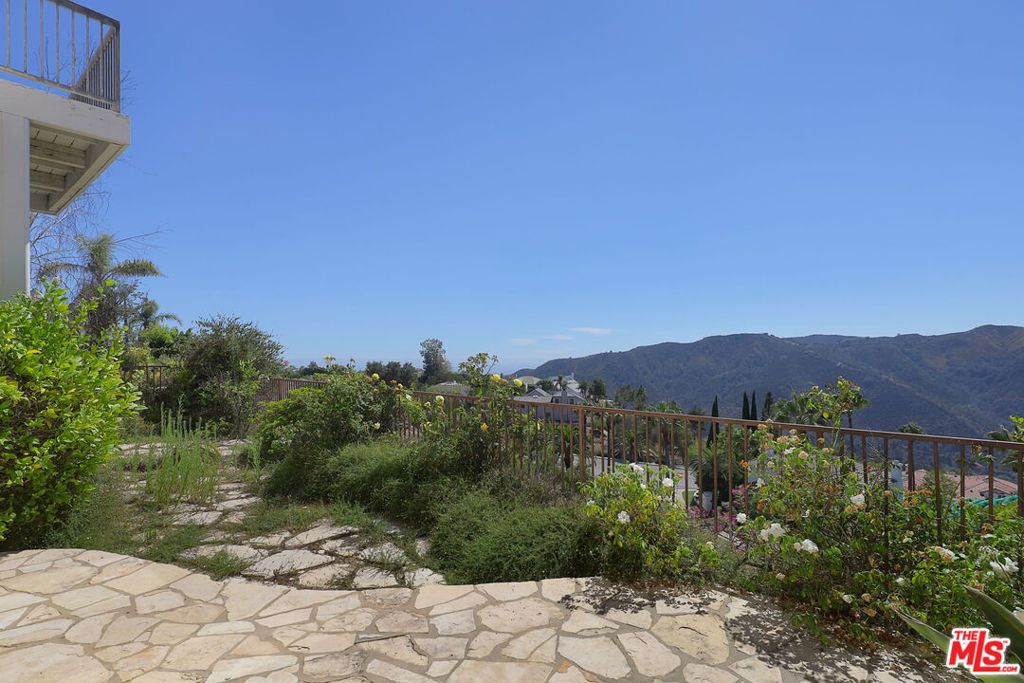 1492 Paseo De Oro Property Photo 42