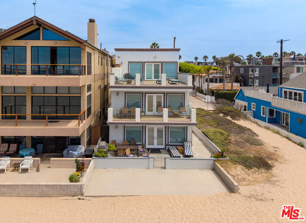 6419 Ocean Front Walk Property Photo 40