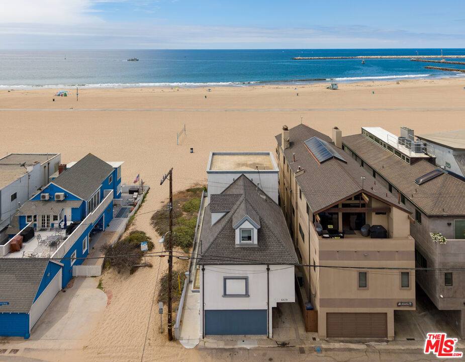 6419 Ocean Front Walk Property Photo 42