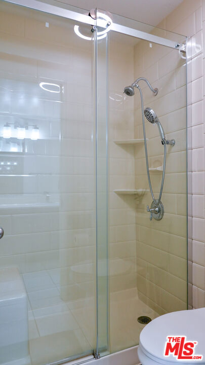 25545 Pine Creek Lane Property Photo 16