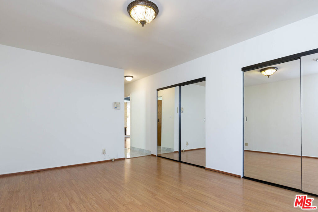 1050 Harvard Street Property Photo 12