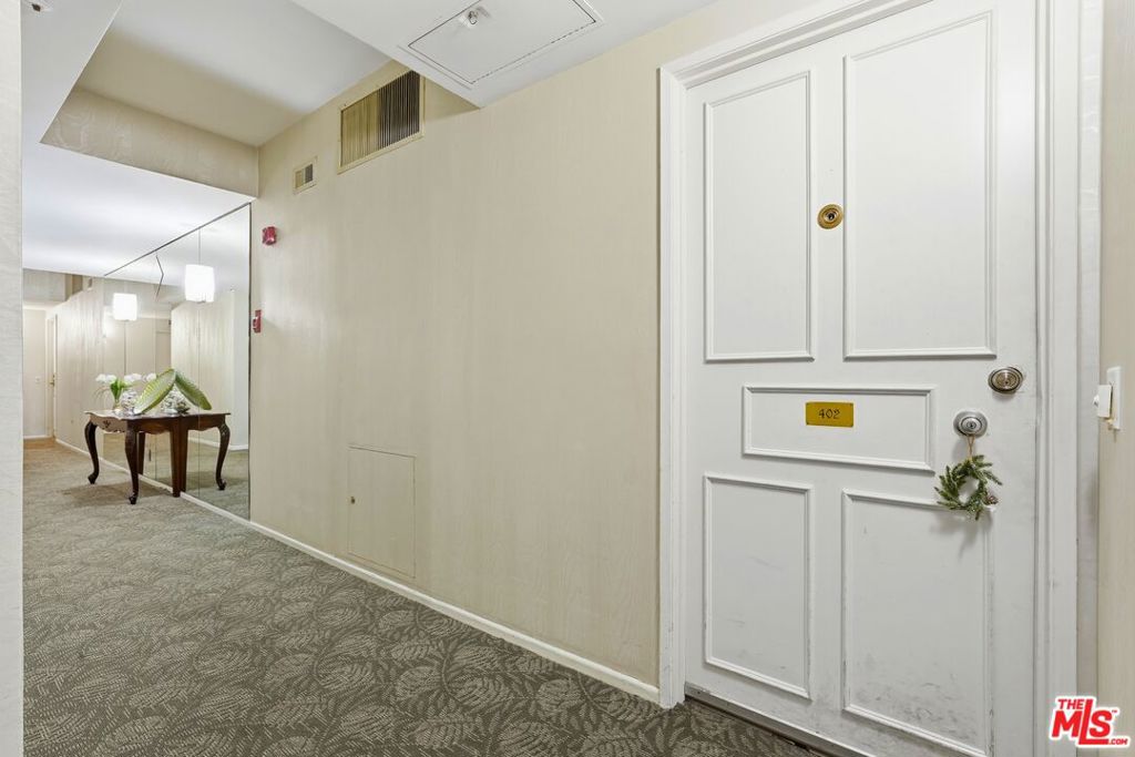 10787 Wilshire Boulevard 402 Property Photo 7