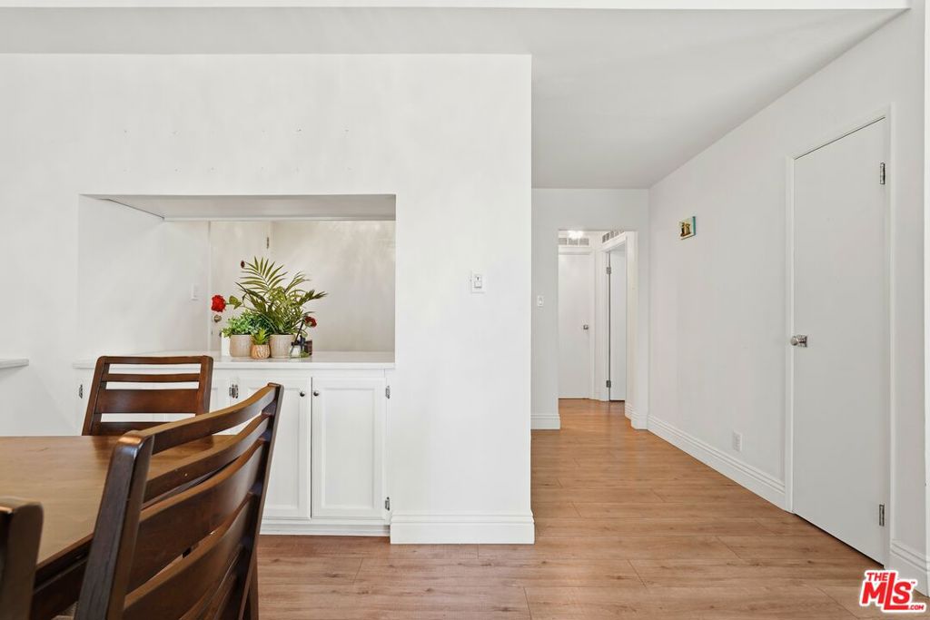 10787 Wilshire Boulevard 402 Property Photo 15