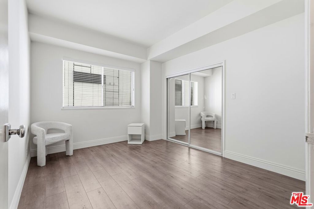 10787 Wilshire Boulevard 402 Property Photo 18