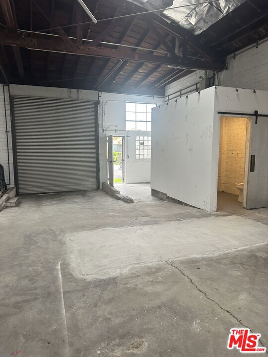 2411 Exposition Place Property Photo 12