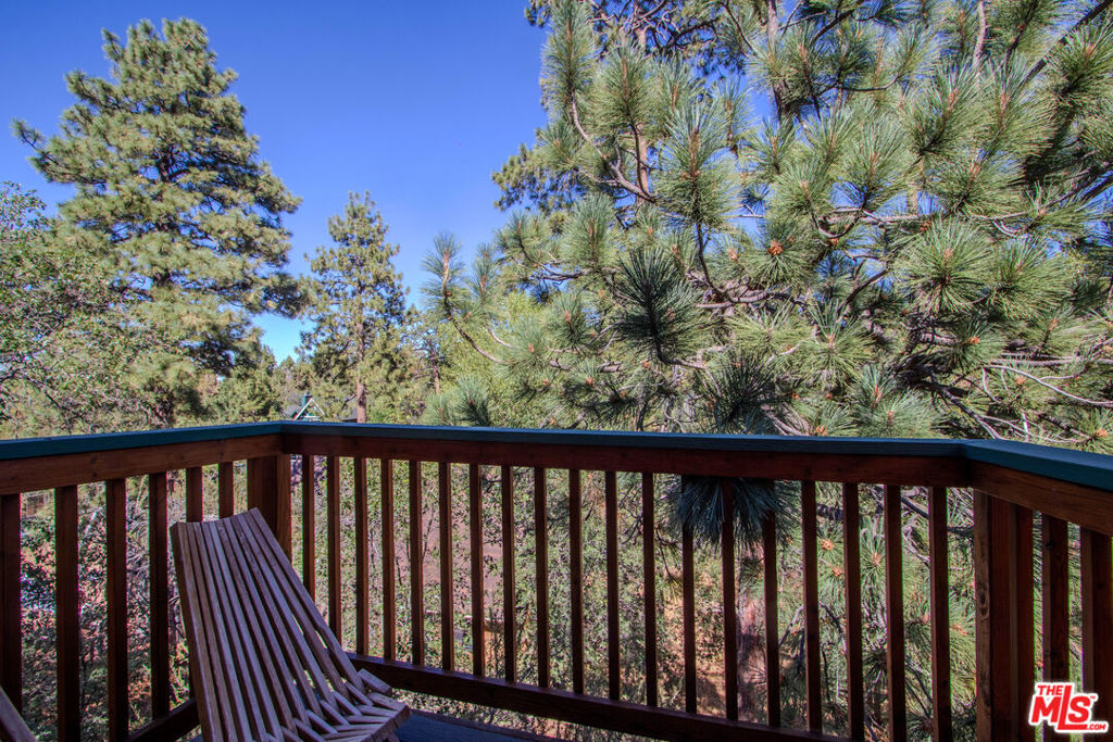 253 Imperial Avenue Property Photo 25