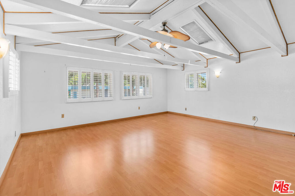 19429 Broadacres Avenue Property Photo 19