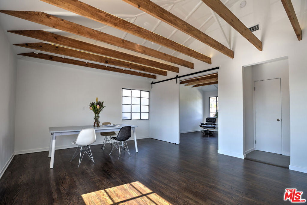 1807 Montana Ave C Property Photo 16