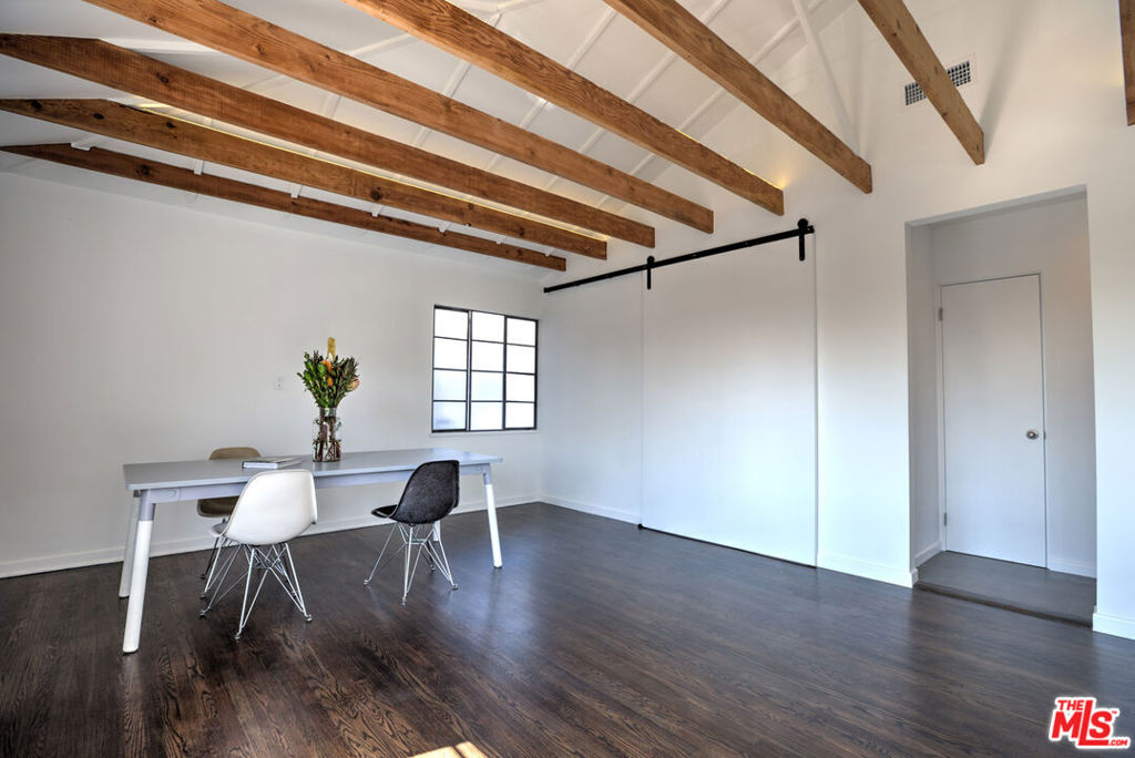 1807 Montana Ave C Property Photo 30