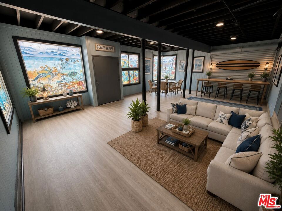 16732 Pacific Coast Highway Property Photo 3