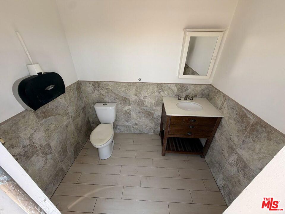 16732 Pacific Coast Highway Property Photo 18