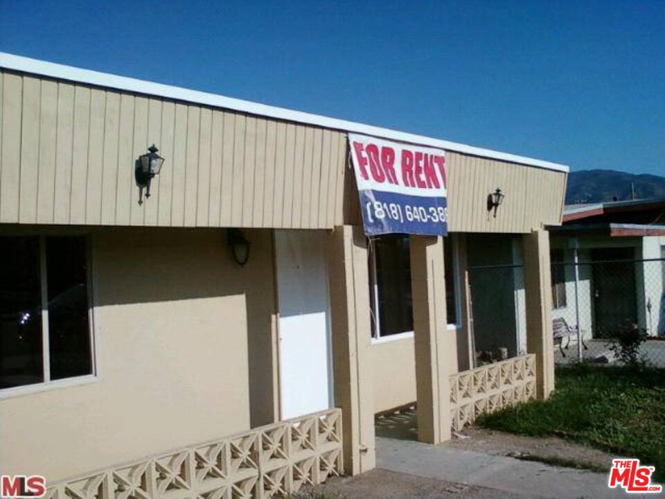 310 N CHERRY Street Property Photo 1
