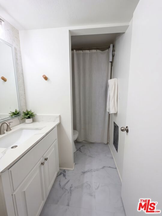 1336 Yale Street 6 Property Photo 13