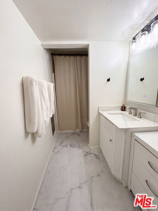 1336 Yale Street 6 Property Photo 15