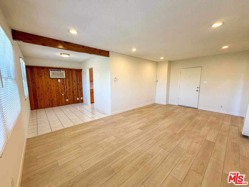 6254 Whitsett Property Photo 13