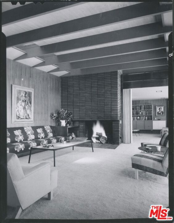 3499 Beverly Glen Boulevard Property Photo 11
