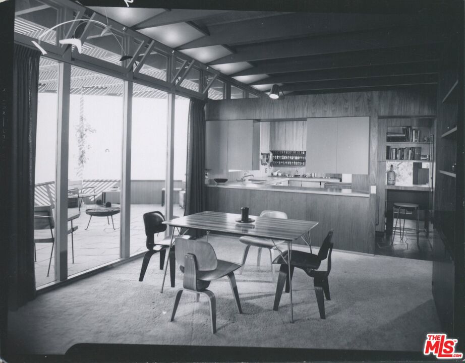 3499 Beverly Glen Boulevard Property Photo 13