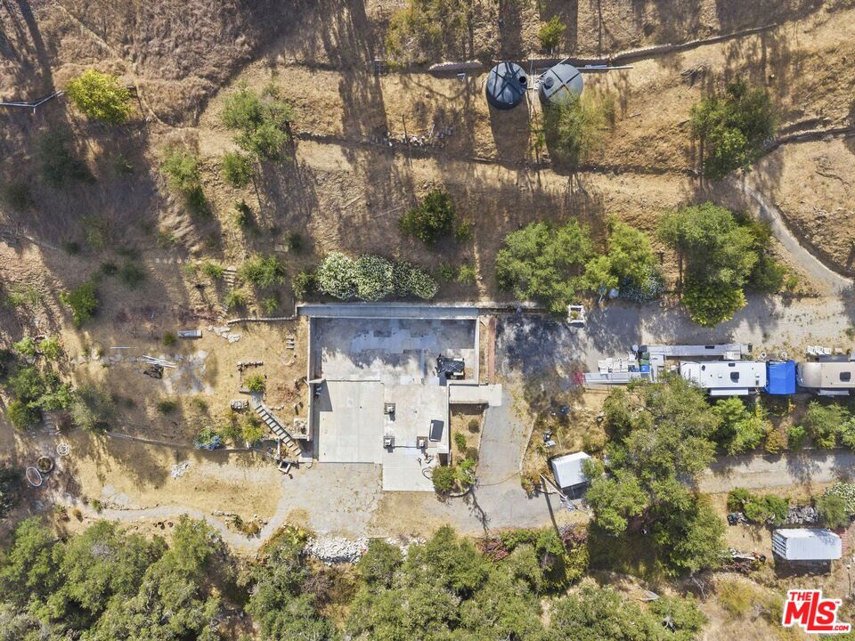2911 S Foose Road Property Photo 6