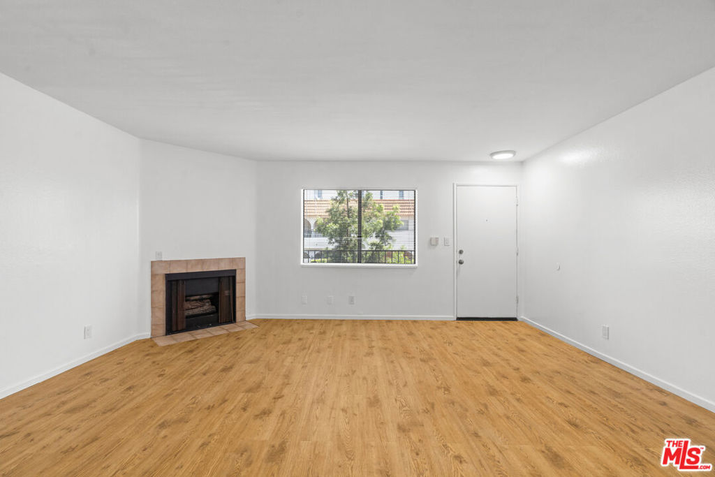 3939 Moore Street 105 Property Photo 1