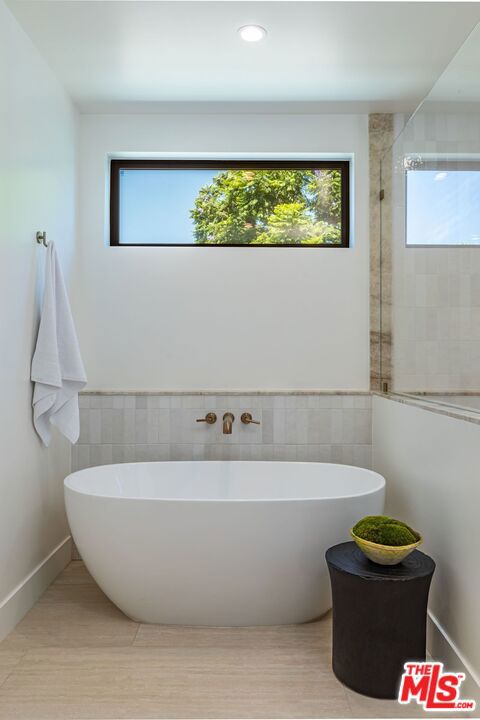 12136 Havelock Avenue Property Photo 17