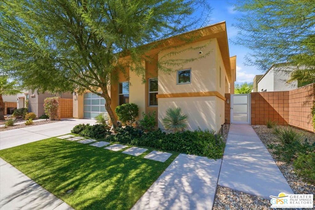 1287 Celadon Street Property Photo 3