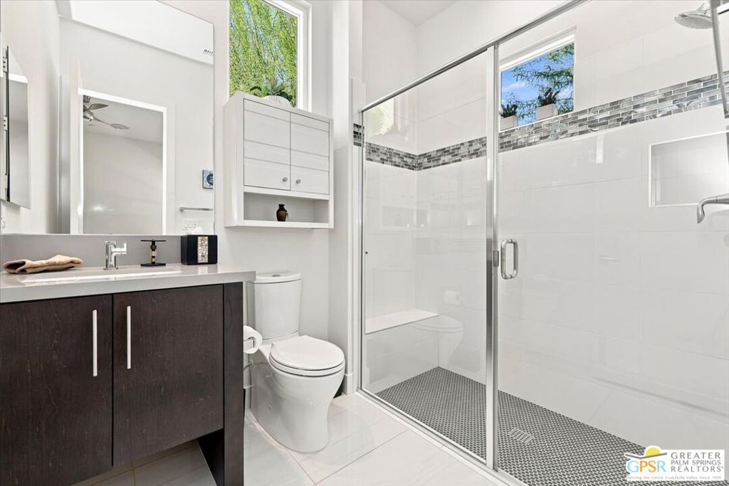 1287 Celadon Street Property Photo 15