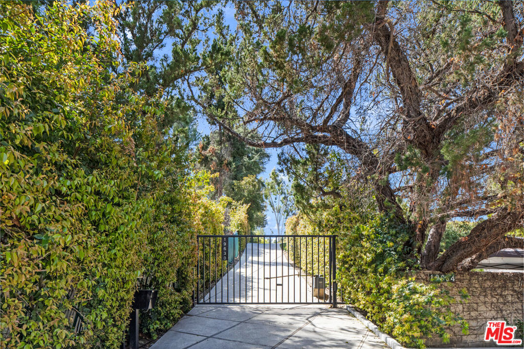 19630 Rosita Street Property Photo 1