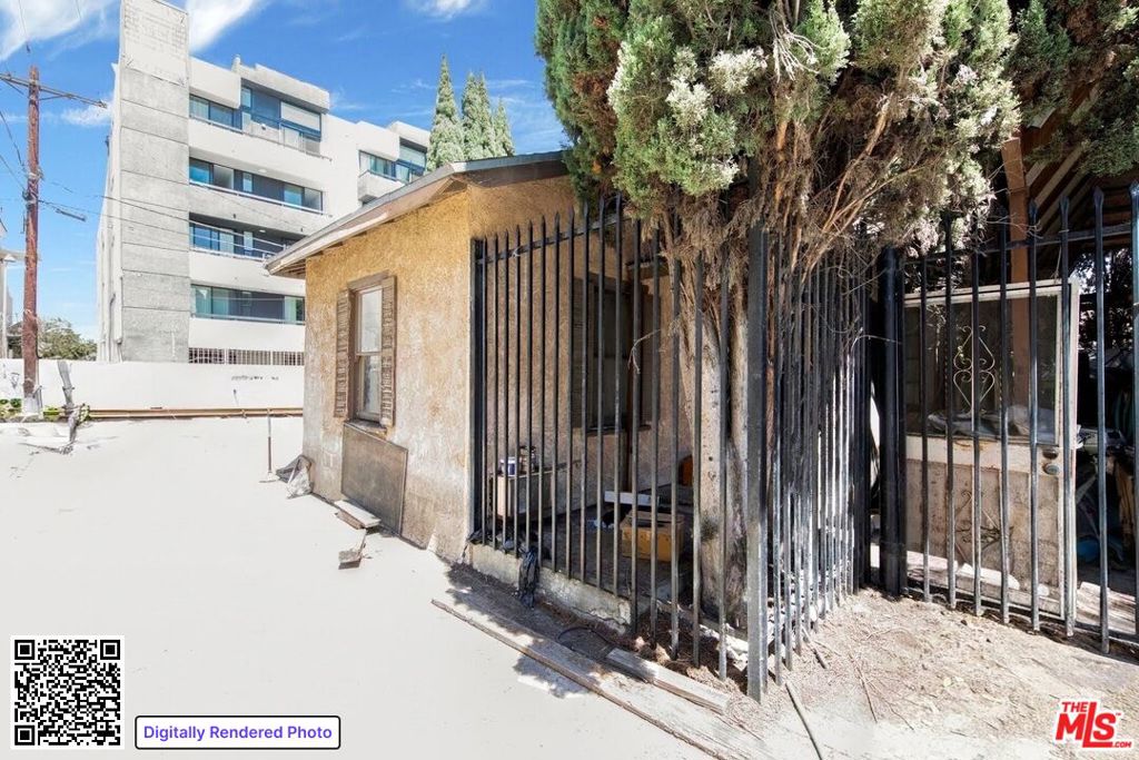 4149 Melrose Avenue Property Photo 10