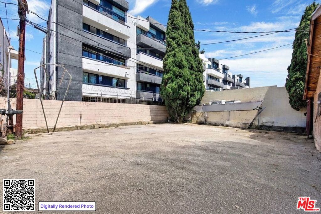 4149 Melrose Avenue Property Photo 12