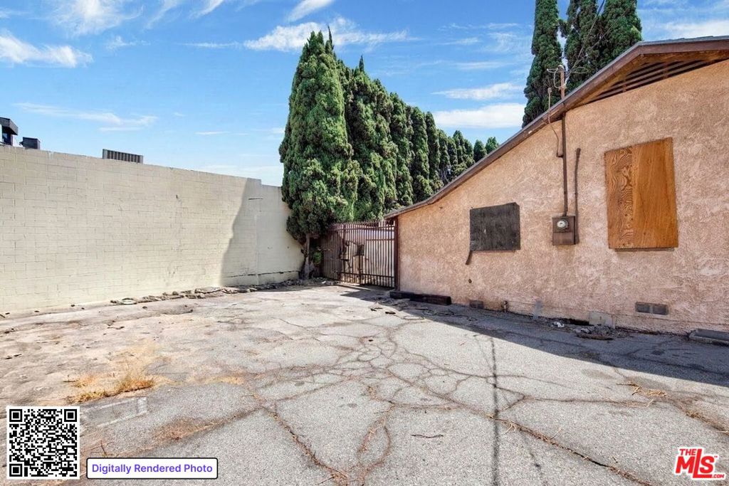 4149 Melrose Avenue Property Photo 13