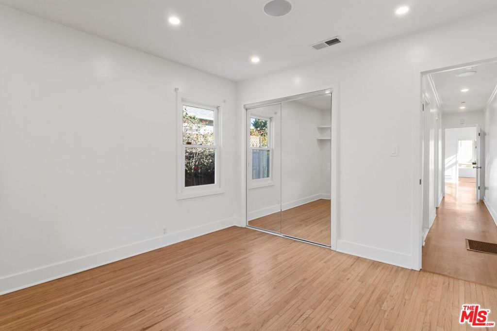 2128 Camden Avenue Property Photo 21